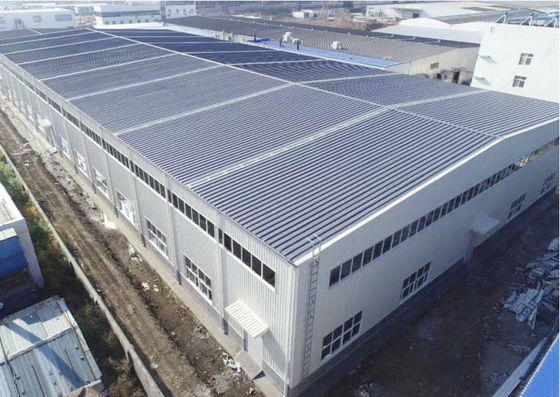 Stalowa konstrukcja magazyn z drzwiami z tablicą kanapkową certyfikowana ISO 9001
