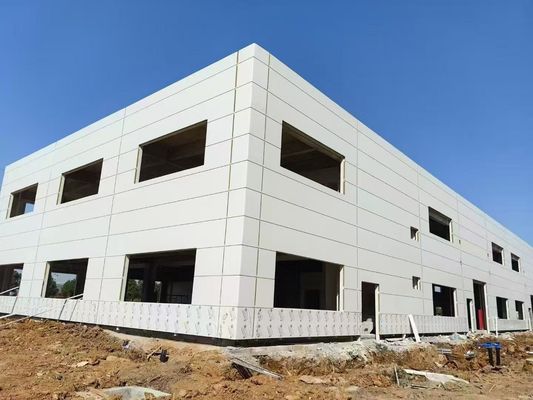 Zastosowane nowoczesne prefabrykowane konstrukcje stalowe warsztaty zakład magazyn