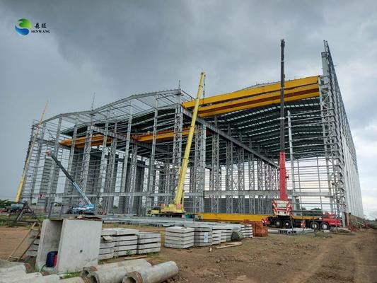 Płyta warstwowa z wełny szklanej, stalowa konstrukcja magazynu, zbudowana zgodnie ze standardami obciążenia wiatrem na zamówienie, z wysoce wodoszczelną konstrukcją