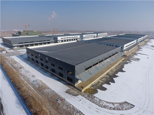 Stocznia metalowa budowy gimnazjum zbudowana z okrągłej stalowej rury łącznikowej oferującej wytrzymałość i łatwą instalację