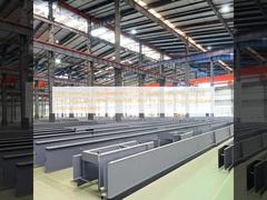 Warsztaty inżynieryjne stali o wysokiej wytrzymałości wykorzystujące stal główną Q235B i inne materiały idealne do ciężkich zadań inżynierskich